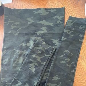 SPANX camo leggings! Size medium